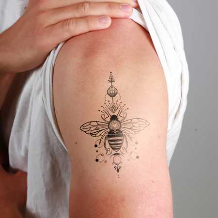 The Meaning of Bee Tattoo Design in Modern Art